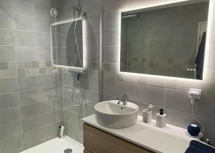 Charming Downtown Appartement *